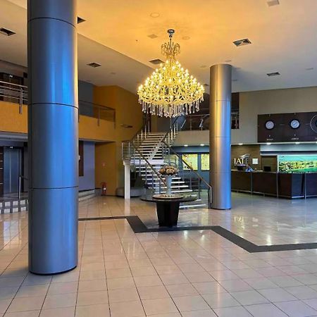 Iate Plaza Hotel 402 Fortaleza  Exterior photo